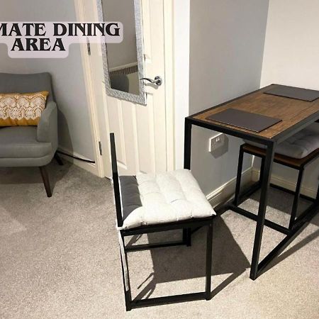 Апартаменти Cute And Cosy Studio In A Fantastic Location! Bishops Stortford Бішопс-Стортфорд Екстер'єр фото